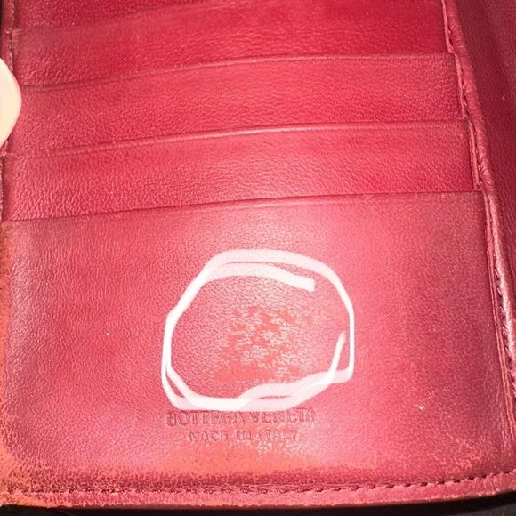 Bottega Veneta Woven Burgundy Classic Leather Wallet - Authentic - Picture 7 of 15
